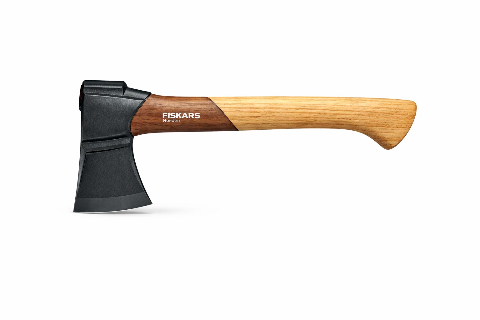 Fiskars Norden Universalaxt N7, Länge: 35,5 cm, Karbonstahl/FSC-zertifiziertes Holz, 1051142